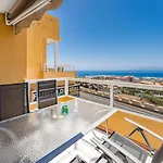 Royal Condor One Bed With Viws To The Cliffs And Atlantic Ocean *