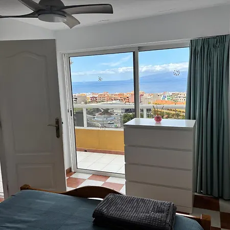 Royal Condor With Views To The Cliffs And Atlantic Ocean 公寓 *